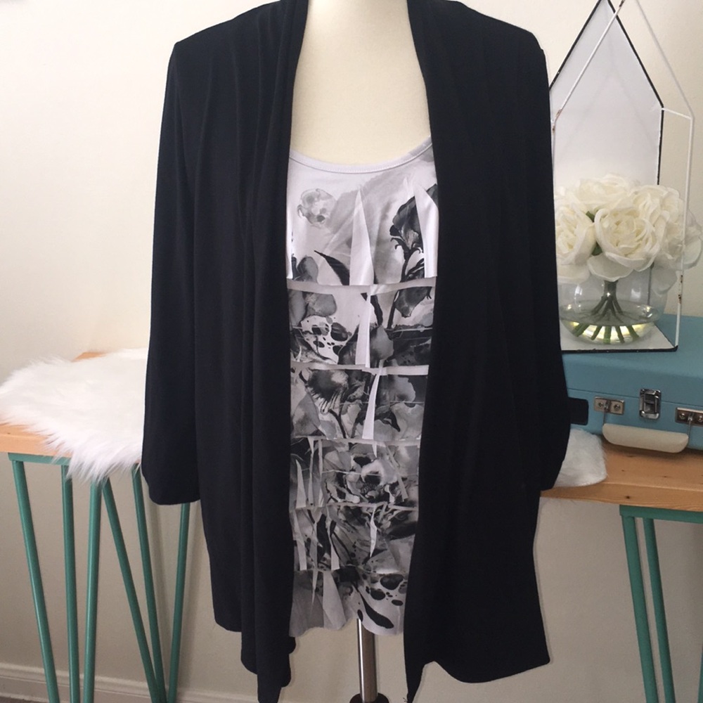 AB Studio Top with built in Cami‎ Size XL Office